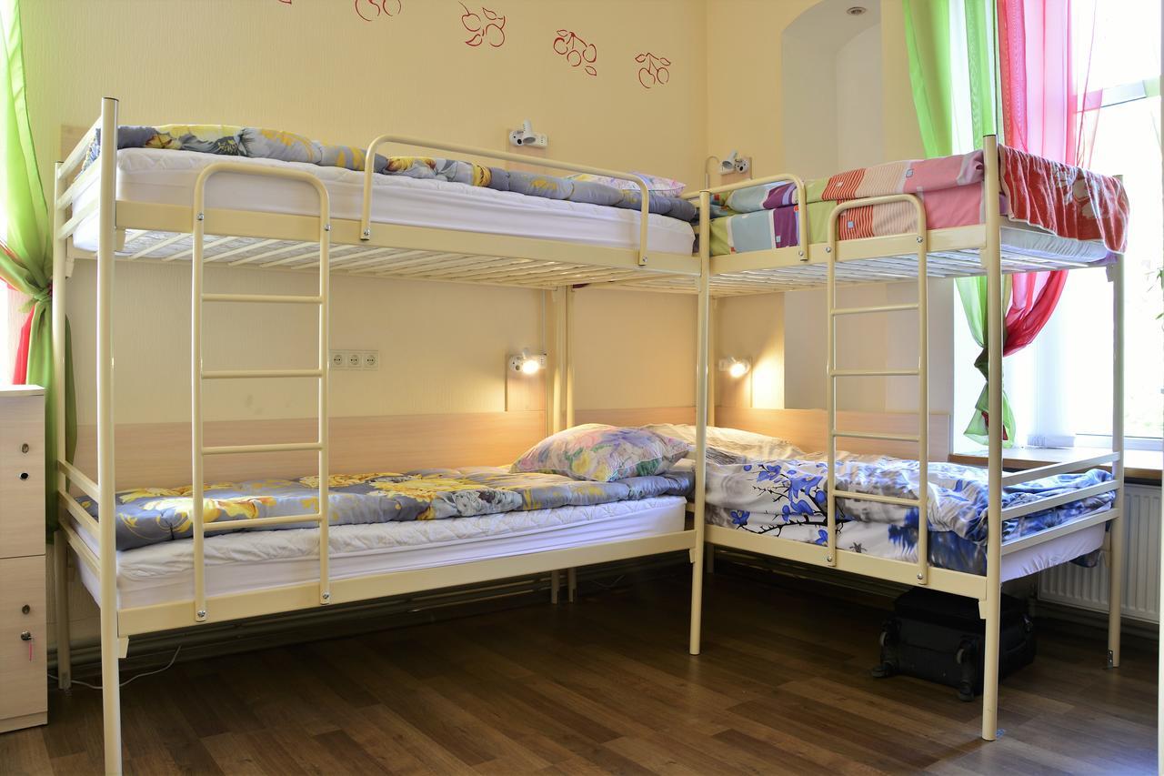 Vishnya Hostel Дніпро Екстер'єр фото