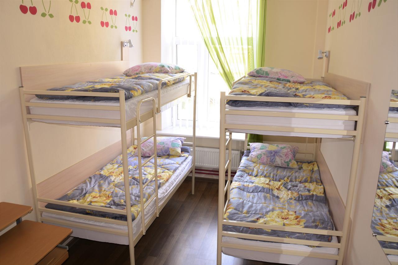 Vishnya Hostel Дніпро Екстер'єр фото