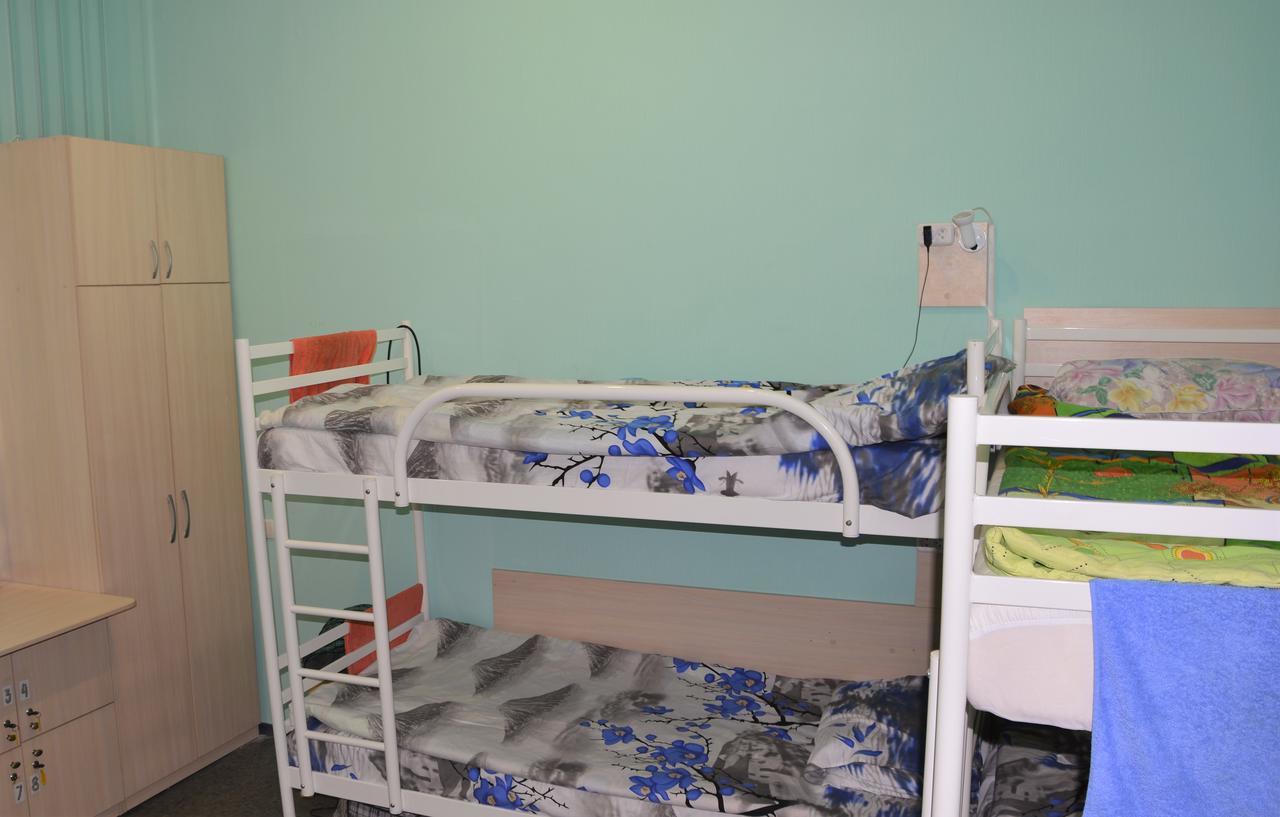 Vishnya Hostel Дніпро Екстер'єр фото