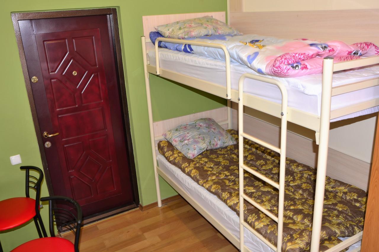 Vishnya Hostel Дніпро Екстер'єр фото