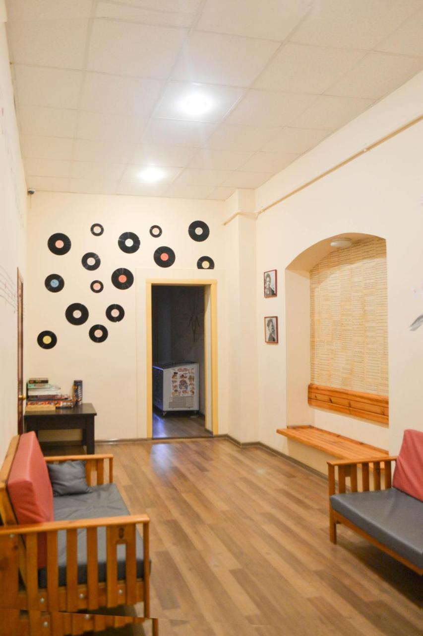 Vishnya Hostel Дніпро Екстер'єр фото