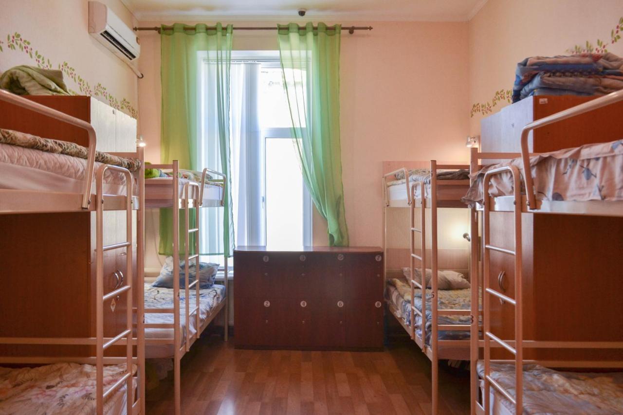 Vishnya Hostel Дніпро Екстер'єр фото